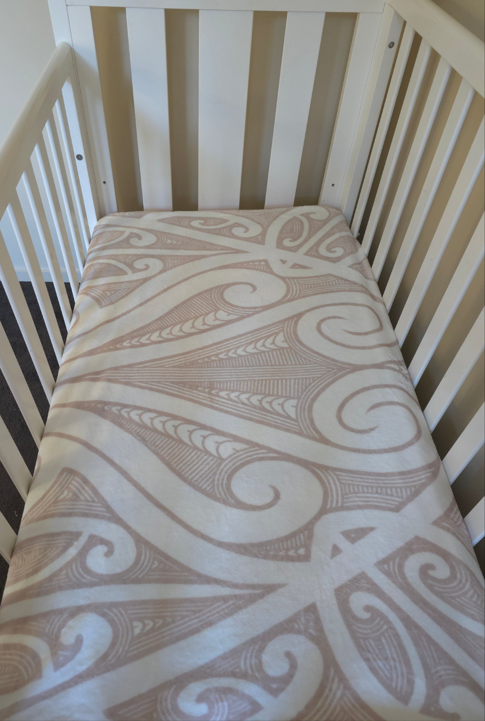 Maori Baby Blanket - Moemoeā (Dream) Tan