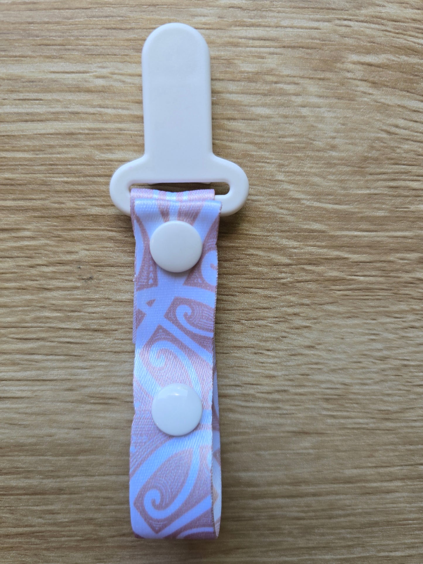 Mini Maori Dummy Clip - Tan