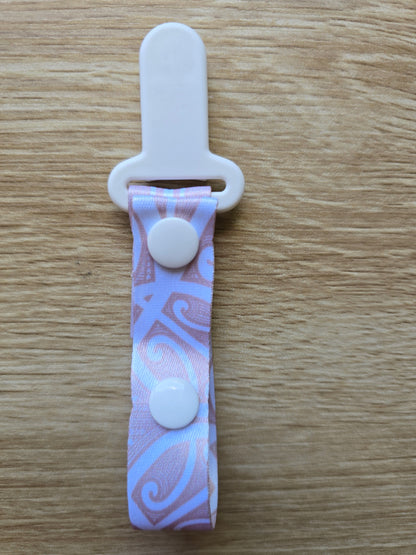 Mini Maori Dummy Clip - Tan