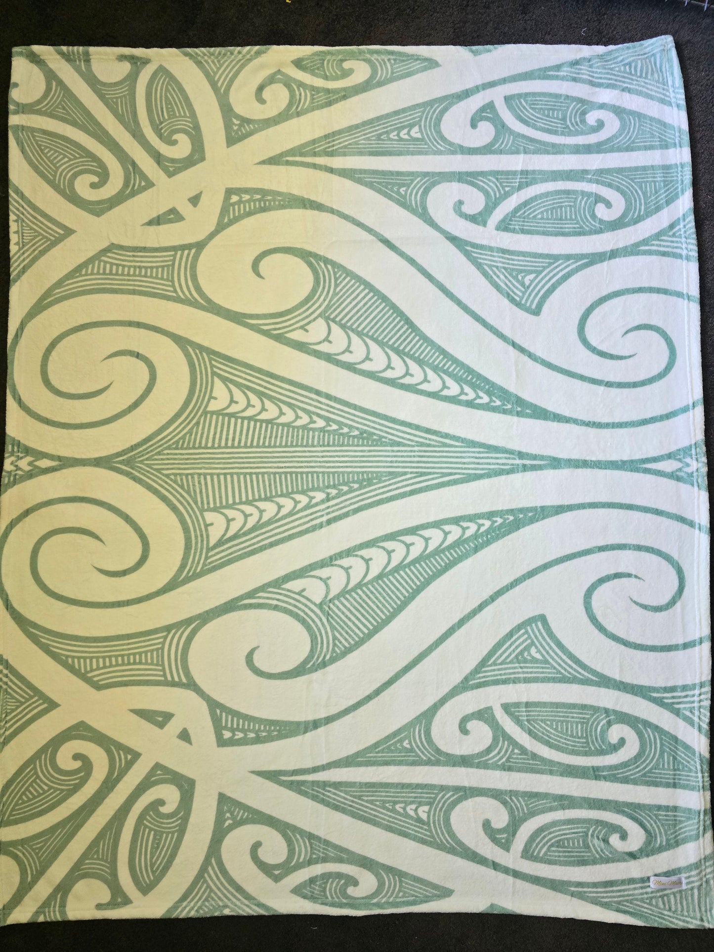 Maori Baby Blanket - Moemoeā (dream) Sage Green