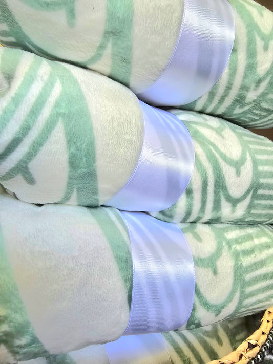 Maori Baby Blanket - Moemoeā (dream) Sage Green